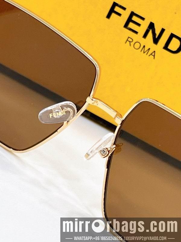 Fendi Glasses smh71