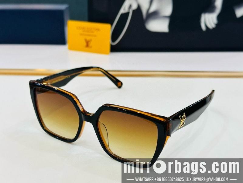 LV Glasses smr70