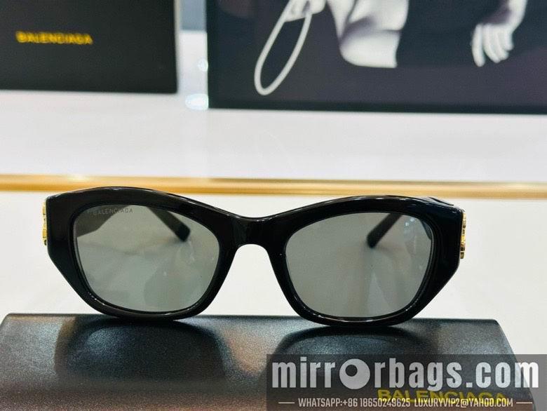Balenciaga Glasses smx42