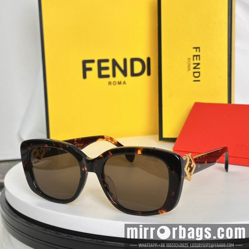 Fendi Glasses smh89