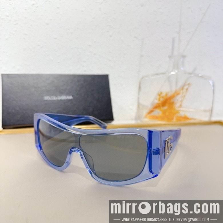 DG Glasses 010201