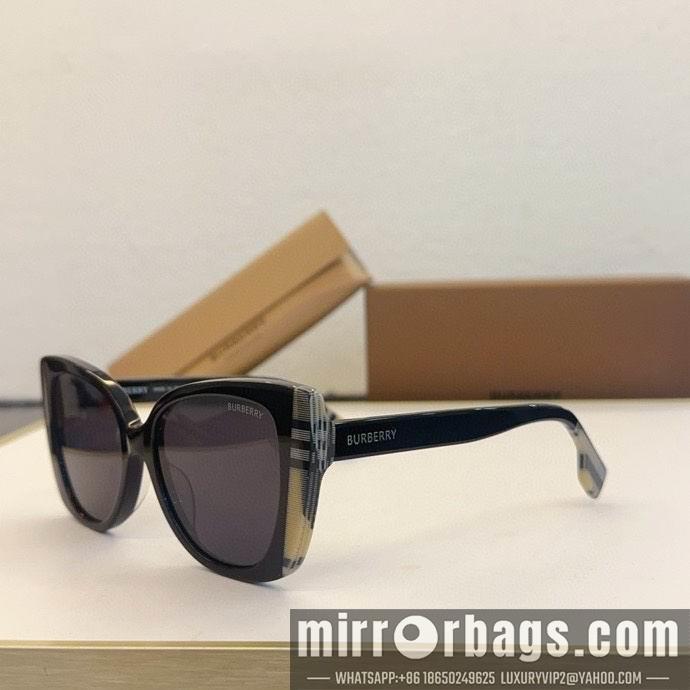Burberry Glasses smx80
