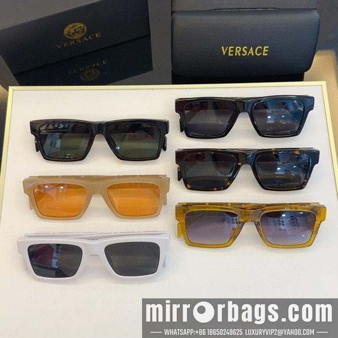 Versace Glaases smx151