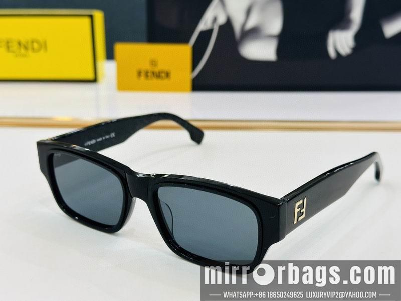 Fendi Glasses smh47