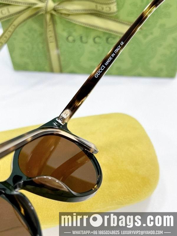 Gucci Glasses smh130