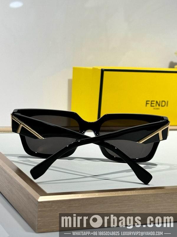Fendi Glasses smh94