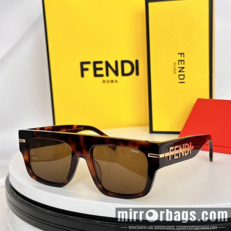 Fendi Glasses smh56