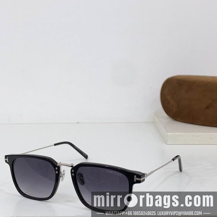 Tom Ford Glasses smx170