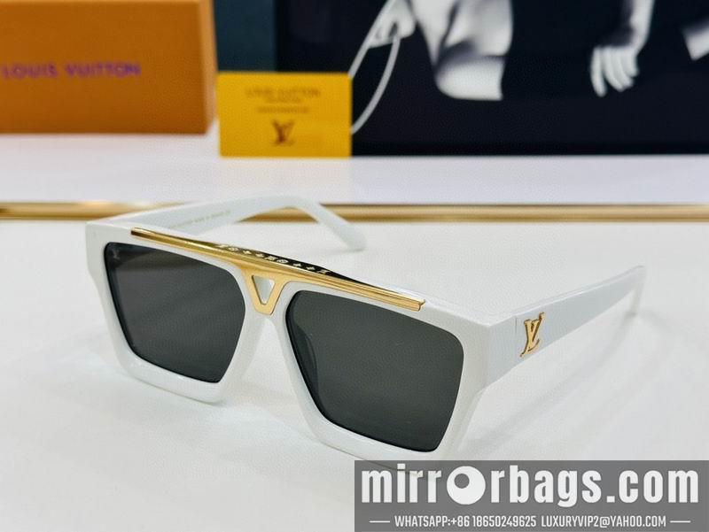 LV Glasses smr100