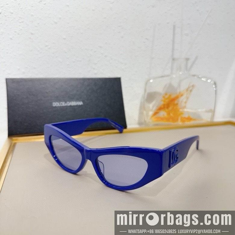DG Glasses 010202