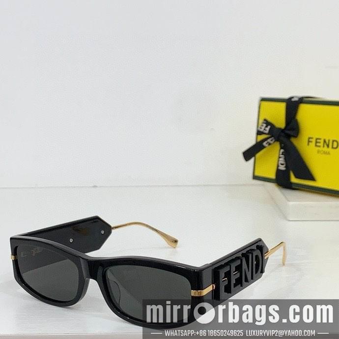 Fendi Glasses smx157