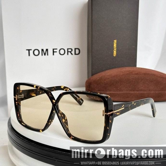 Tom Ford Glasses smx153