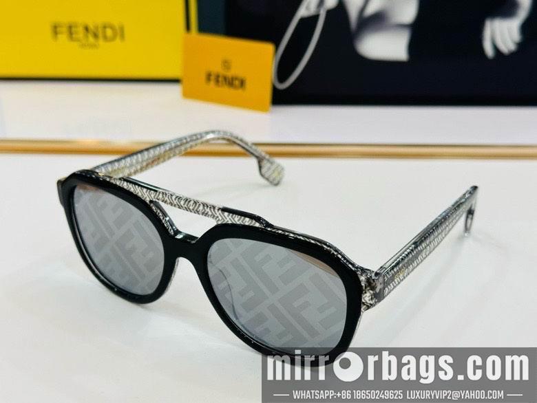 Fendi Glasses smx118