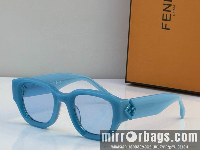 Fendi Glasses smh82