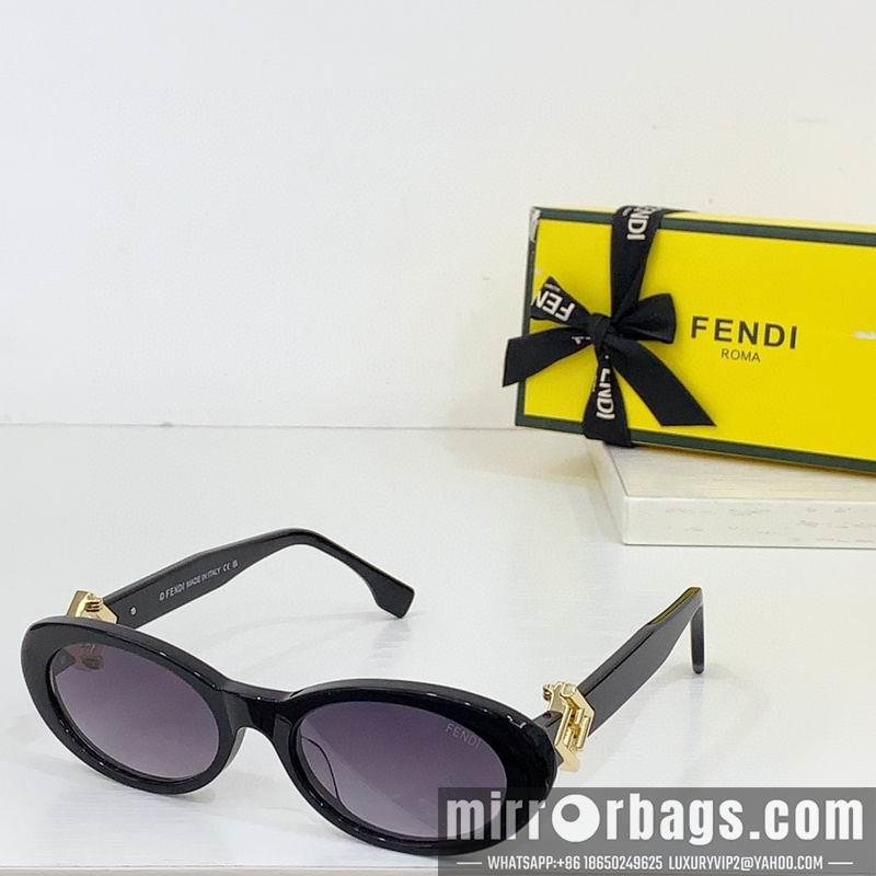 Fendi Glasses smh25