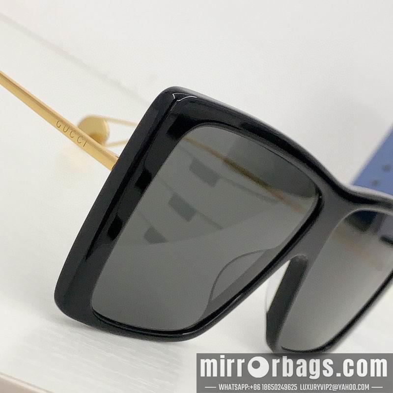 Gucci Glasses smr70