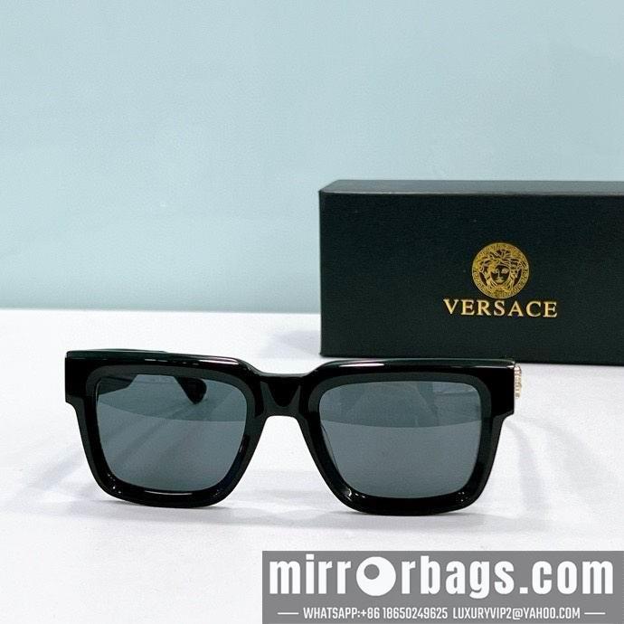 Versace Glaases smx133