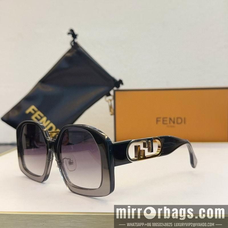 Fendi Glasses smx148