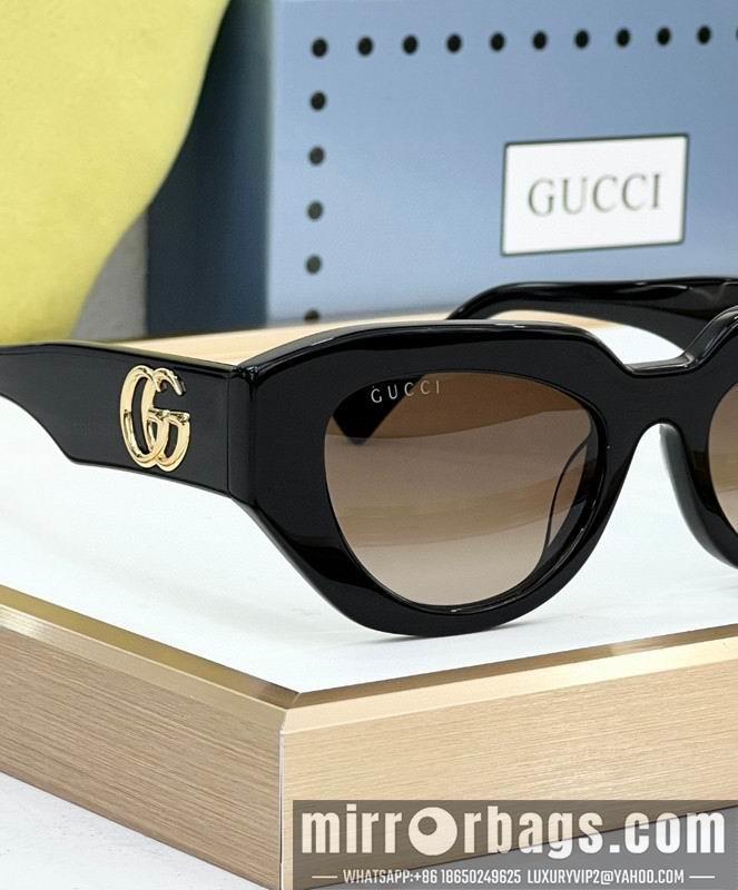 Gucci Glasses smh140