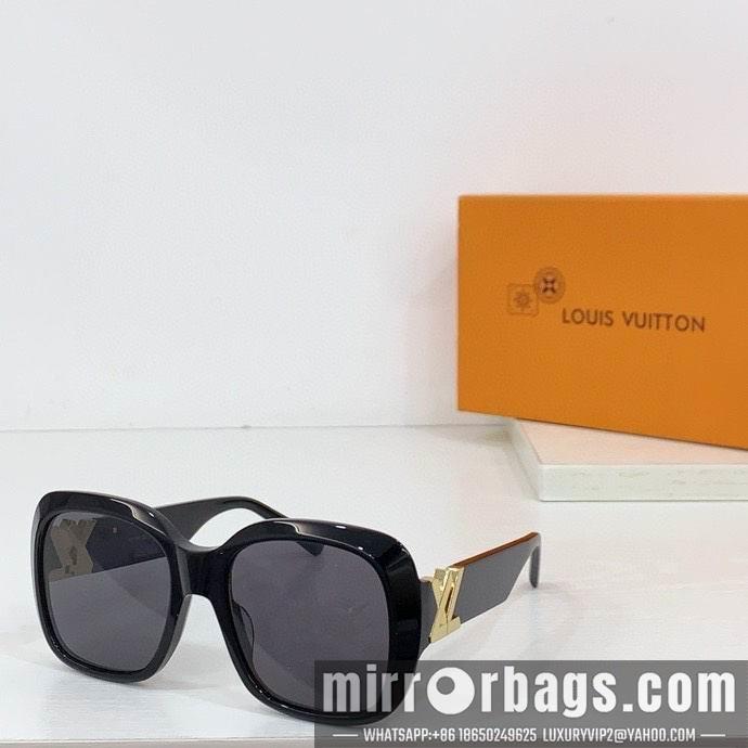 LV Glasses smr17