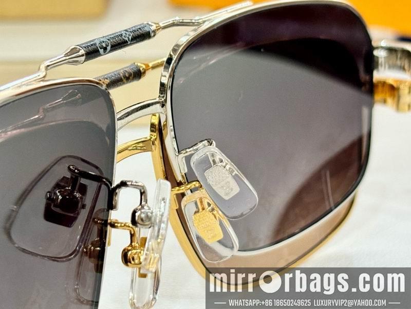 LV Glasses smr47