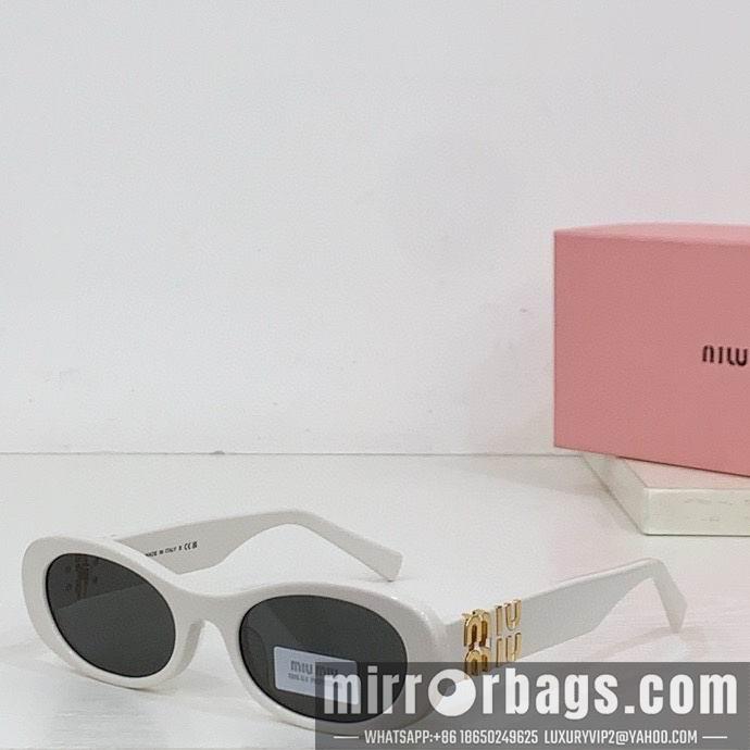 MiuMiu Glasses smx123
