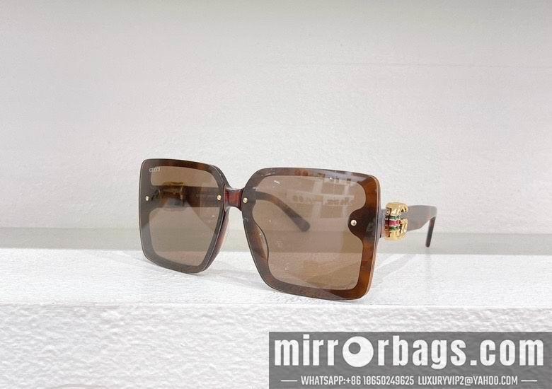 Gucci Glasses smx101