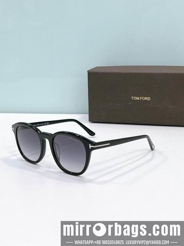 Tom Ford Glasses smx131