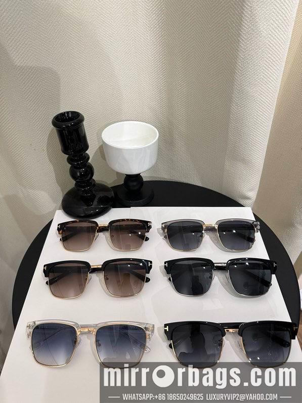 Tom Ford Glasses smx108