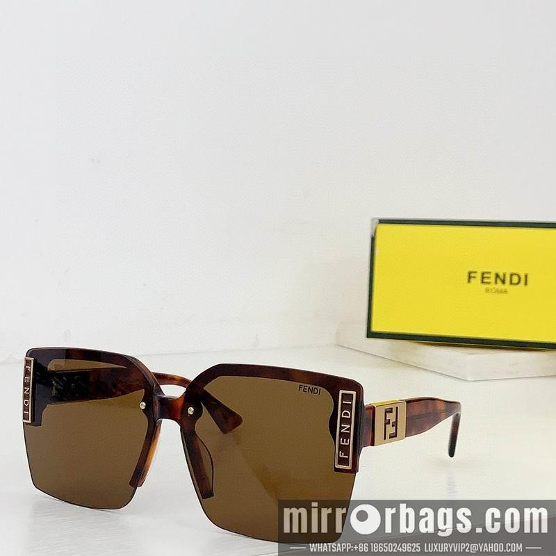 Fendi Glasses smx42