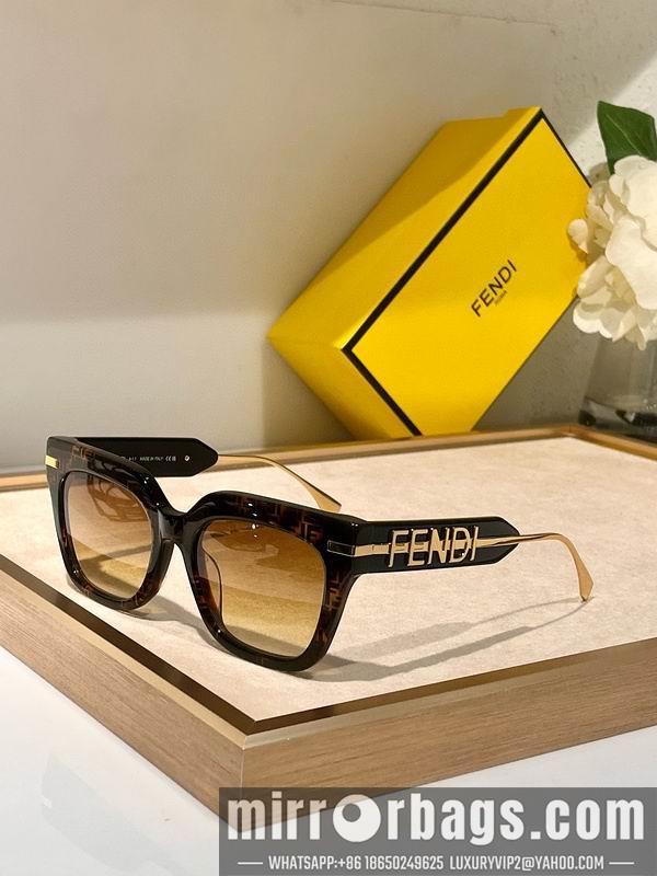Fendi Glasses smx111