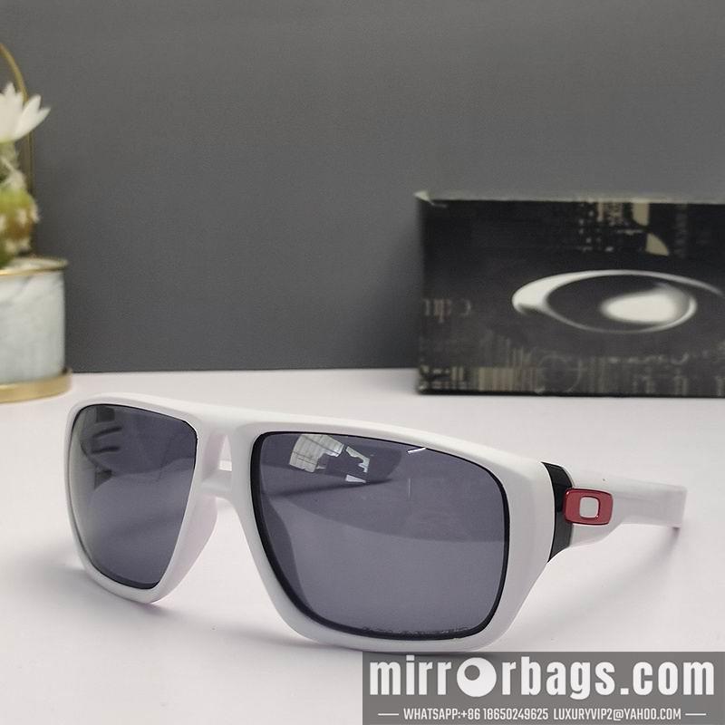 Oakley Glasses 03smh32