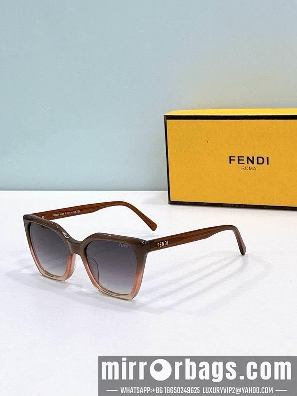 Fendi Glasses smx132