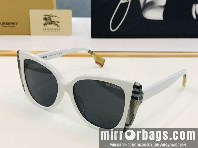 Burberry Glasses smx20
