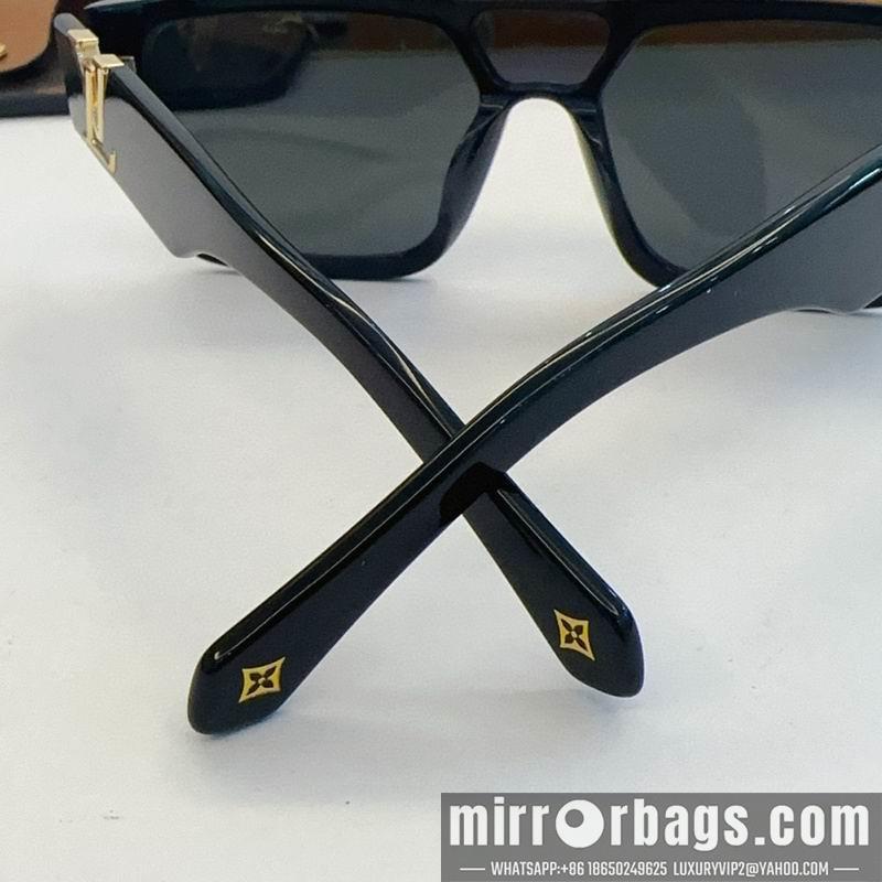 LV Glasses smx158
