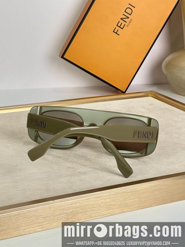 Fendi Glasses smh92
