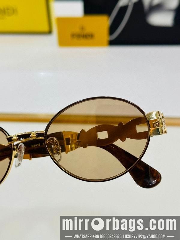 Fendi Glasses smh45