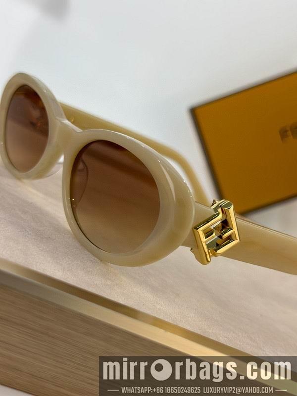 Fendi Glasses smh77
