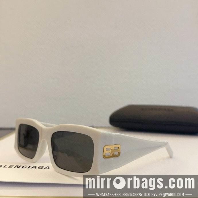 Balenciaga Glasses smr94
