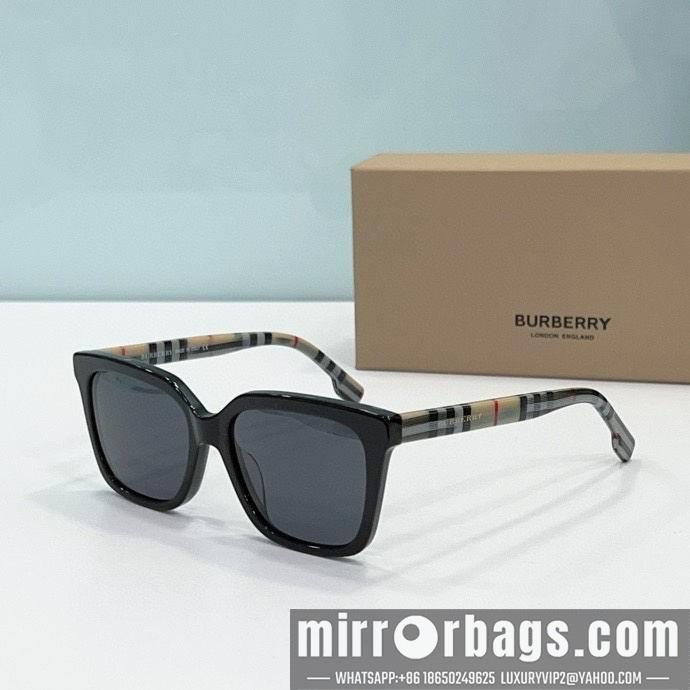 Burberry Glasses 010204