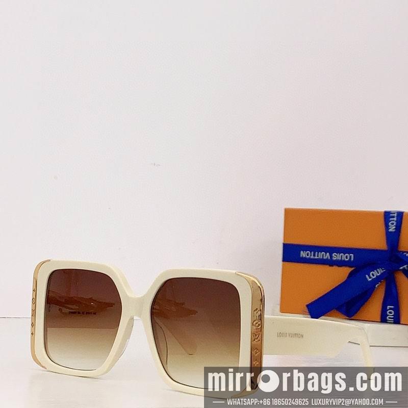 LV Glasses smr73