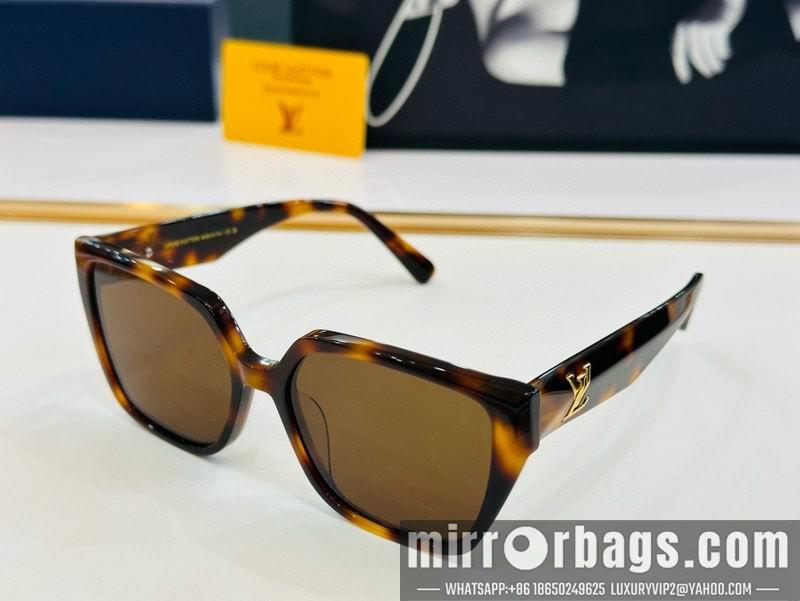 LV Glasses smr70