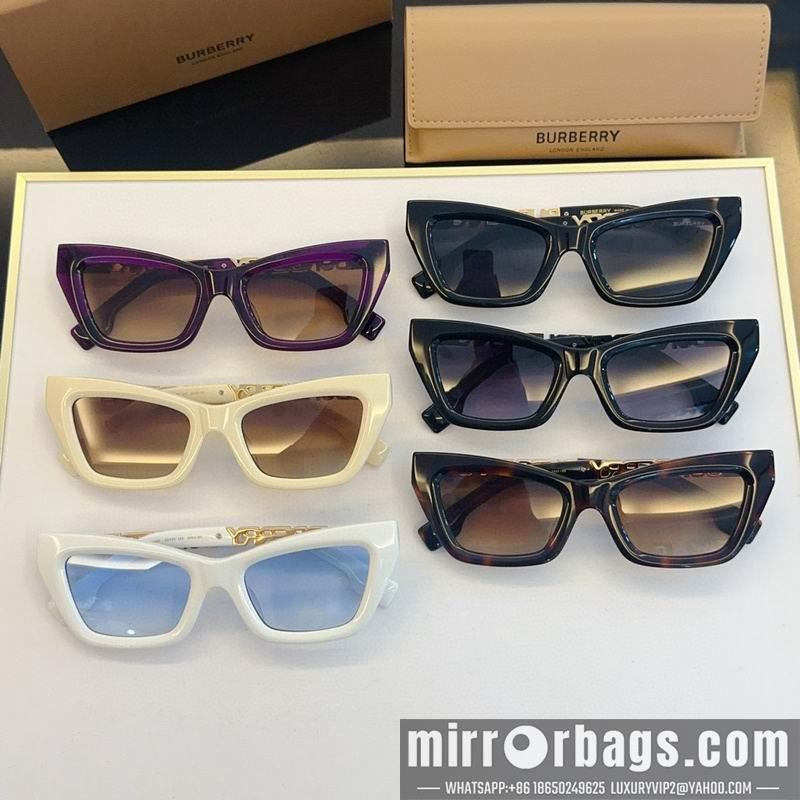 Burberry Glasses smx71