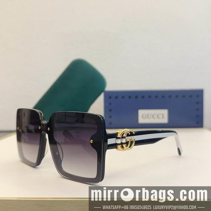 Gucci Glasses smx223