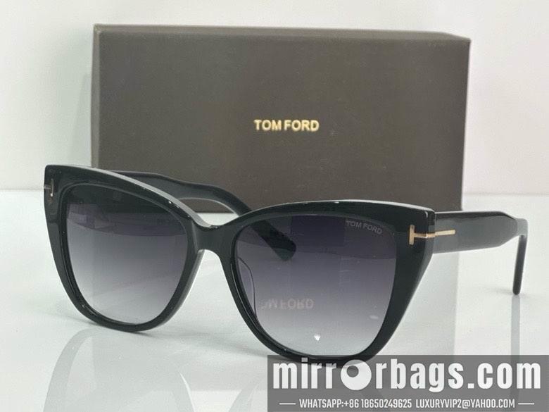 Tom Ford Glasses smx97