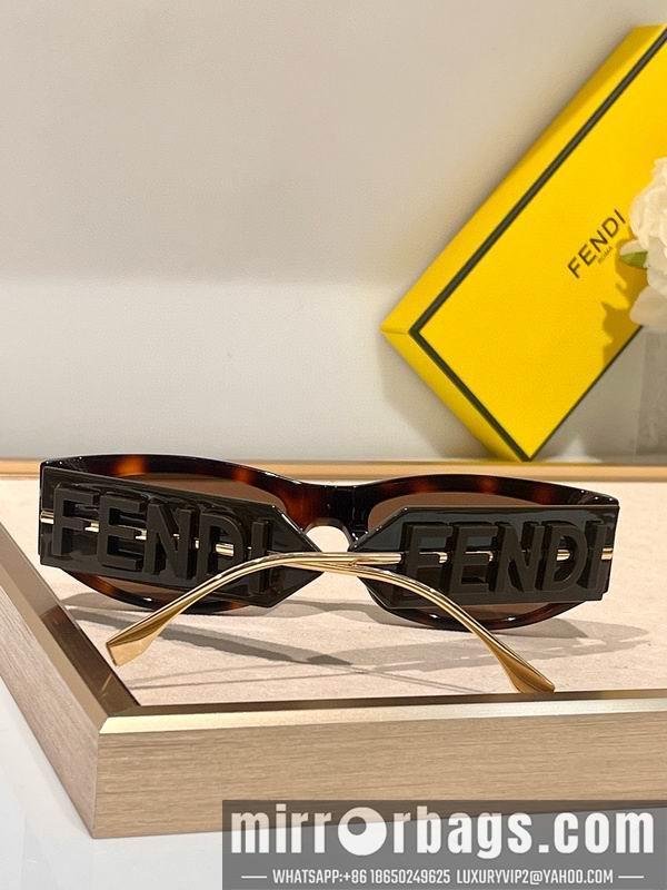 Fendi Glasses smx85