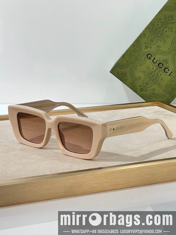 Gucci Glasses smx205