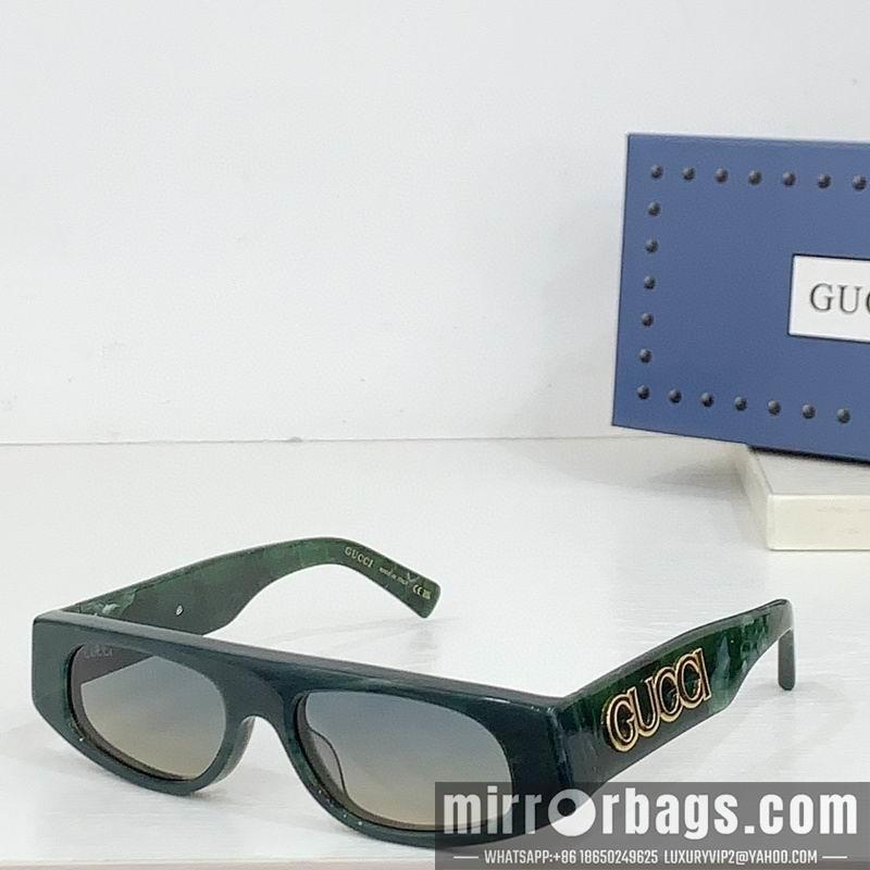 Gucci Glasses smr86