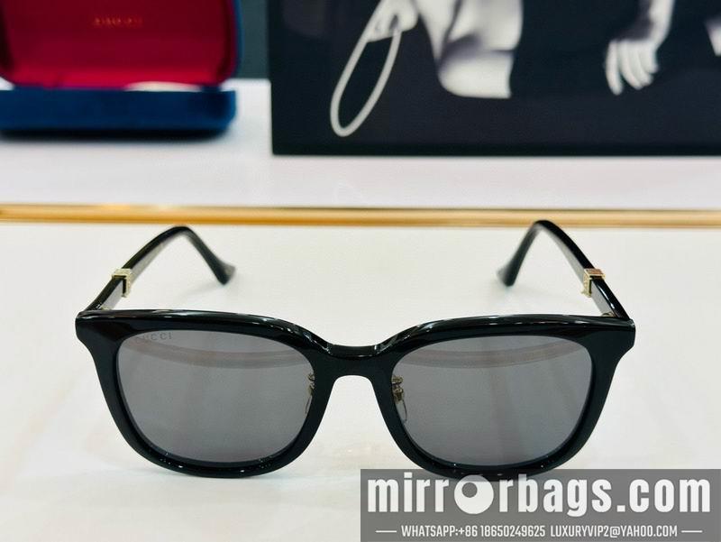 Gucci Glasses smr49