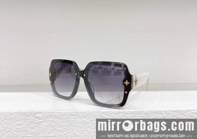 LV Glasses smx121